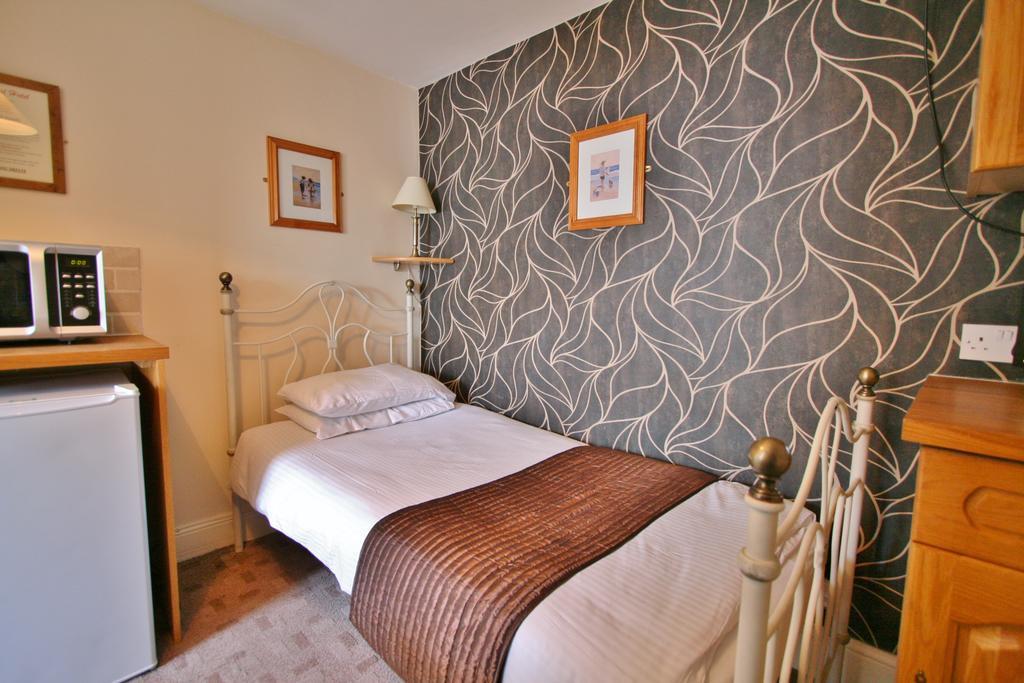 Central Hotel Cheltenham By Roomsbooked Cameră foto