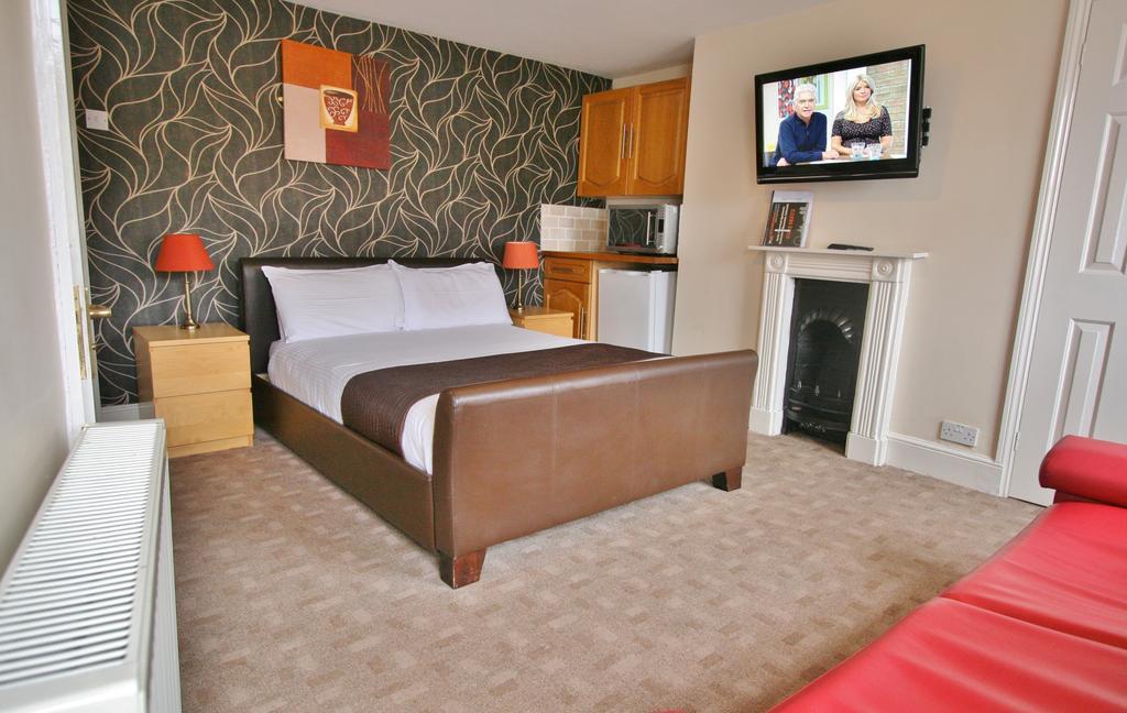 Central Hotel Cheltenham By Roomsbooked Cameră foto